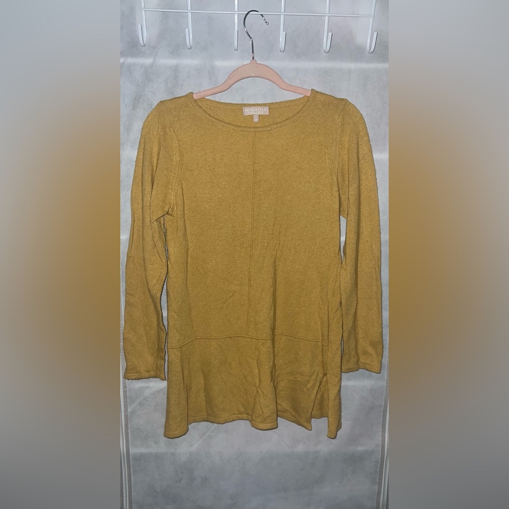 BenedettaB. Italy Wool Blend Long Sleeve Pullover
